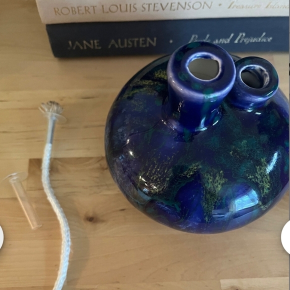 Stylish Blue and Green Ceramic Vase - Picture 2 of 5